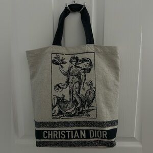 RARE* Christian Dior Embroidered Canvas 2021 Cruise Tote